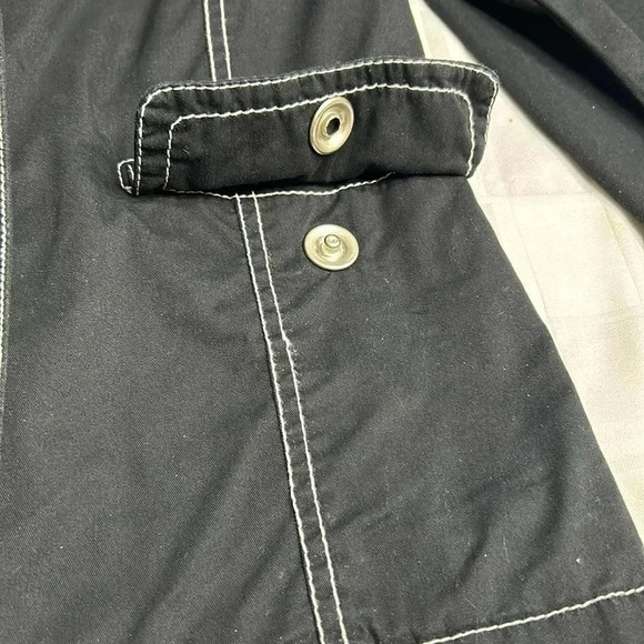 COTTON GINNY Y2K cropped cotton black blazer,fitted , round snaps ,white trim - Picture 13 of 15